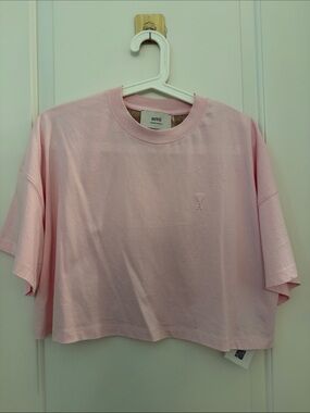 Ami Soft Pink Cropped Crewneck Tee